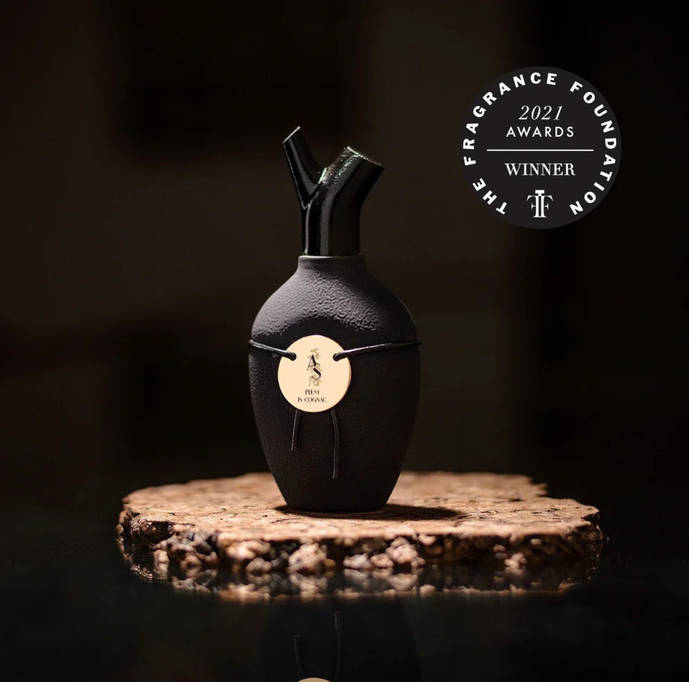 PLUM IN COGNAC - SCENTS OF WOOD